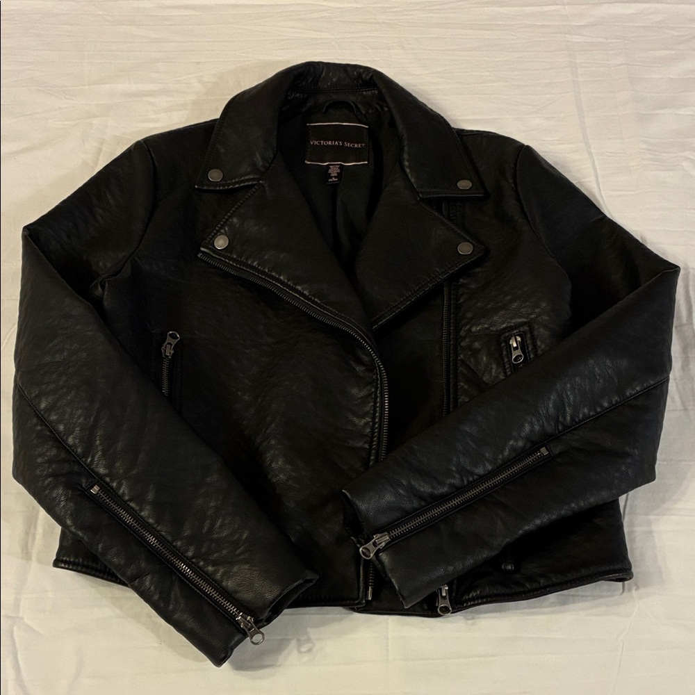 Victoria's Secret Black Faux Leather Jacket size Medium 170/96A